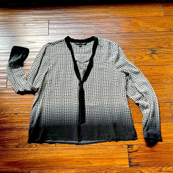 Dora Landa Tops - Silk Black and White Patterned Blouse